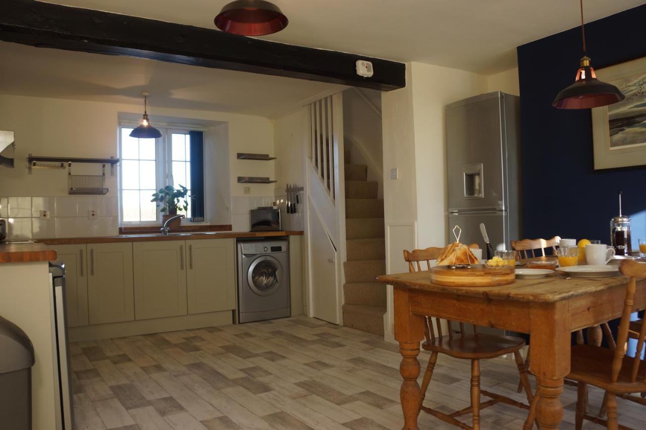 Crucis Park Estate Villa Cirencester Bagian luar foto