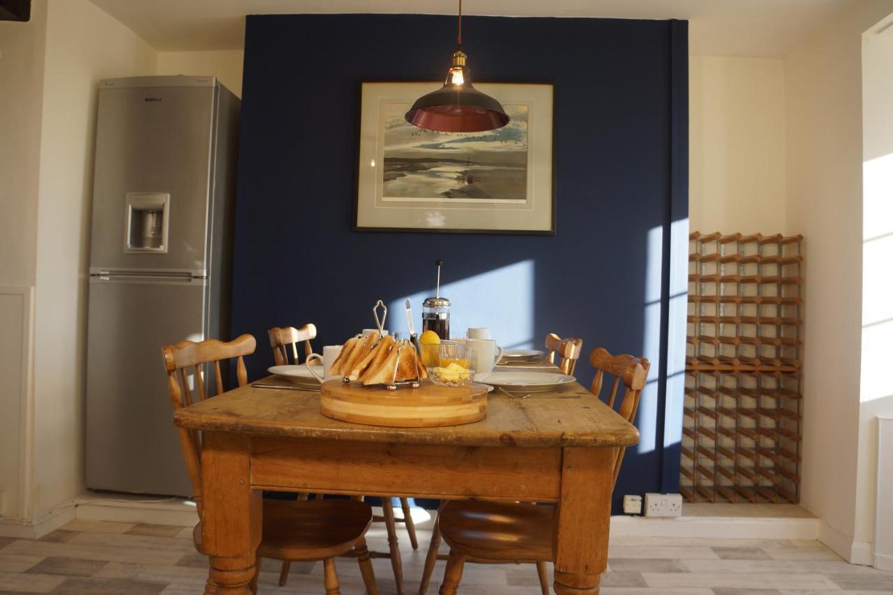 Crucis Park Estate Villa Cirencester Bagian luar foto